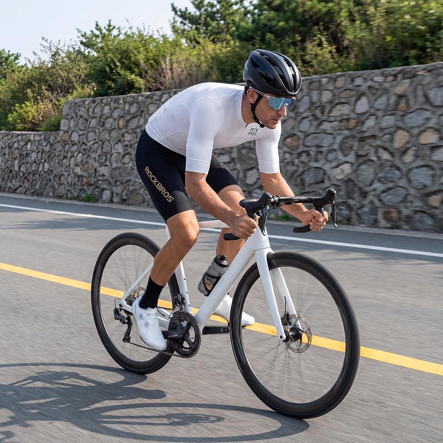 image:imageROCKBROS Cycling Jersey Men Short Sleeve Breathable amp Quick Dry Cycling Jersey for Summer Ergonomic amp Elastic Road Bike